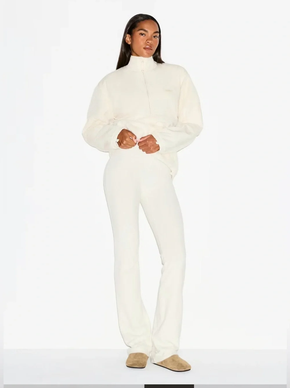 SKIMS OUTDOOR FLEECE LOUNGE PANT SYLE: PT-PNT-7290W COLOR: ECRU SIZE: S